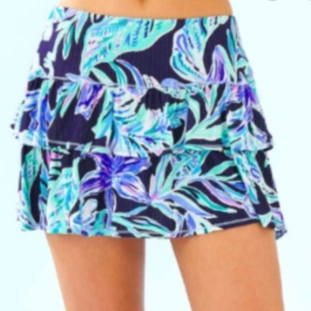 Lilly Pulitzer Althea active skort ready set gecko luxletic in High Tide Navy